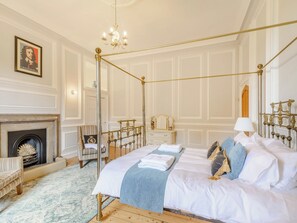 6 chambres, Wi-Fi gratuit, draps fournis