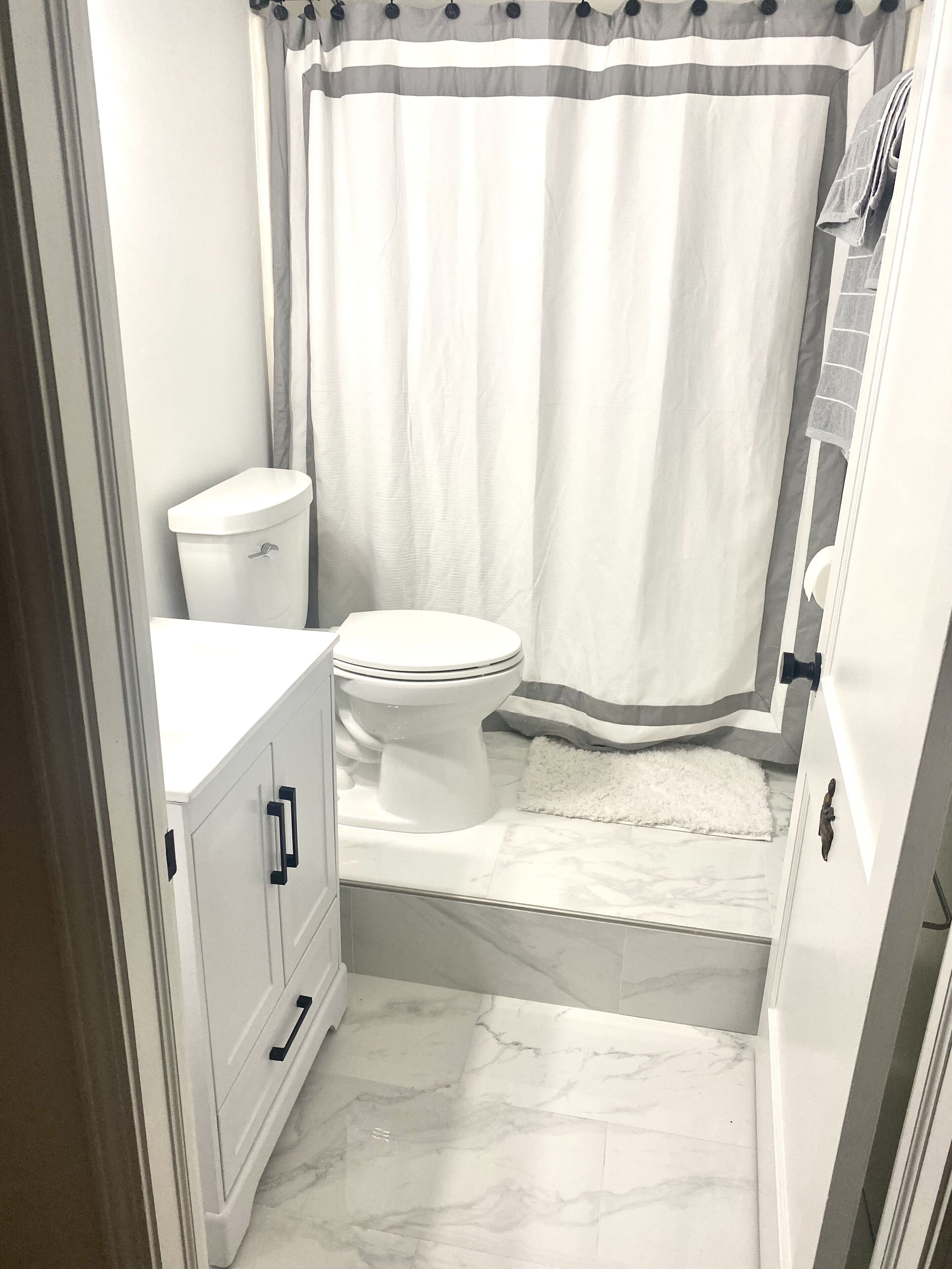 Upstairs bathroom