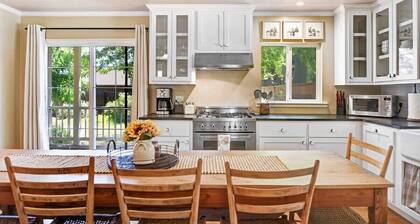 Charming Newcomb Cottage Downtown Sonoma