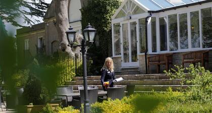 Normanton Park Hotel, Sure Hotel Collection by Bes