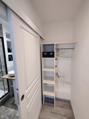 Interior - Cosy new apartment 2 steps from the station and port (Rochefort)