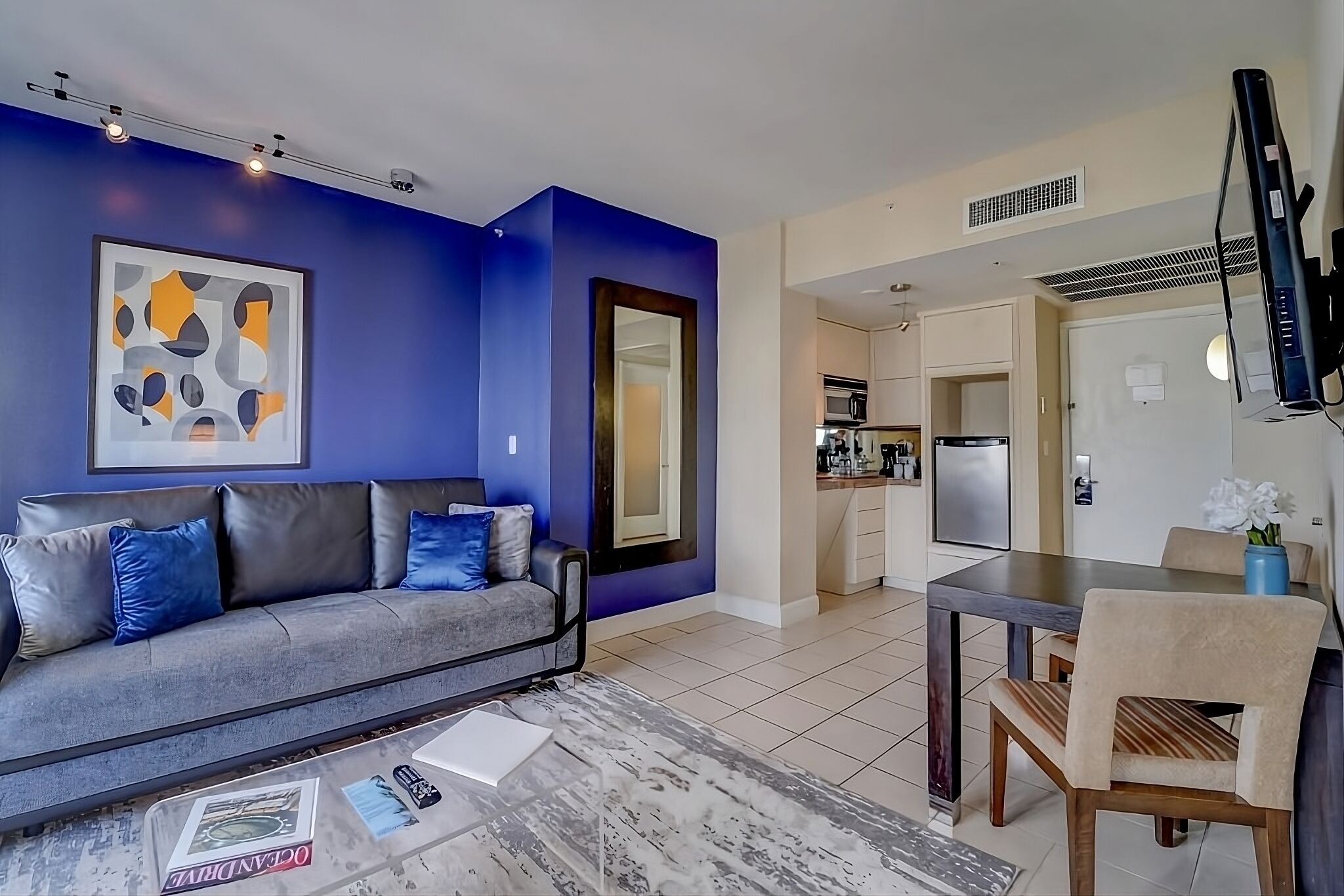 The Sagamore Hotel South Beach, Two Double Beds Suite, Evening Entertainment!