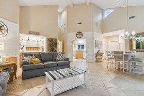 Unclassified image, 4 of 45, button - *NEW* Pool, walk to Beach and 10 hole golf course! (Fernandina Beach)