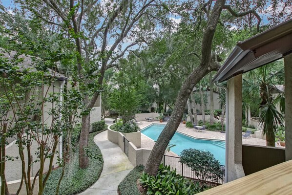 Pool - *NEW* Pool, walk to Beach and 10 hole golf course! (Fernandina Beach)