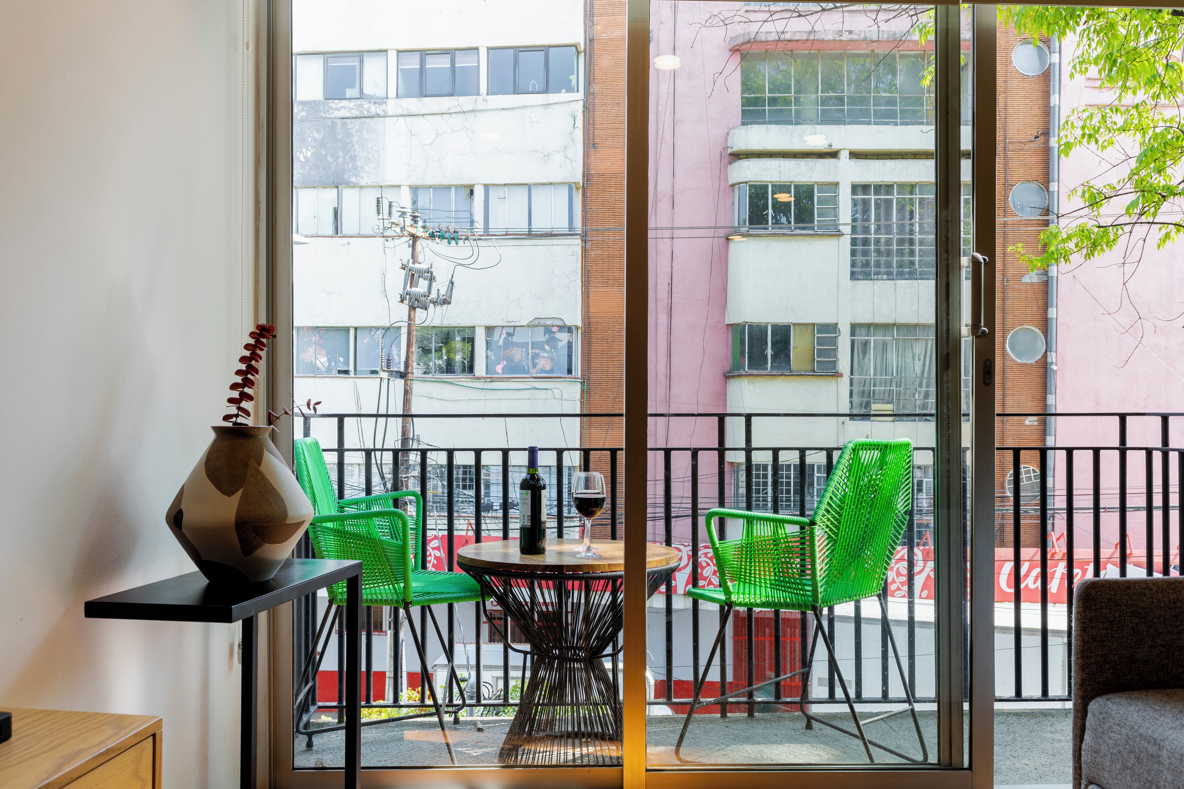 Departamento Deluxe, balcón (301) | Servicio a la habitación