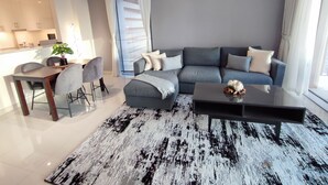 Unclassified image, 5 of 28, button - SuperHost - Chic Apartment With Balcony Close to Burj Khalifa (Dubai)