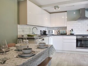 Geschirrspüler, Hochstuhl