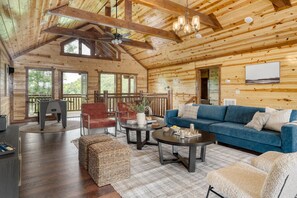 Smart TV, lareira, escritórios