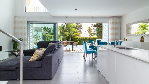 TV - Harmony 4I House by Stay ici (Albufeira)