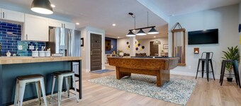 Wyandotte Way - Comfy and Fun, Fam-Friendly Suite