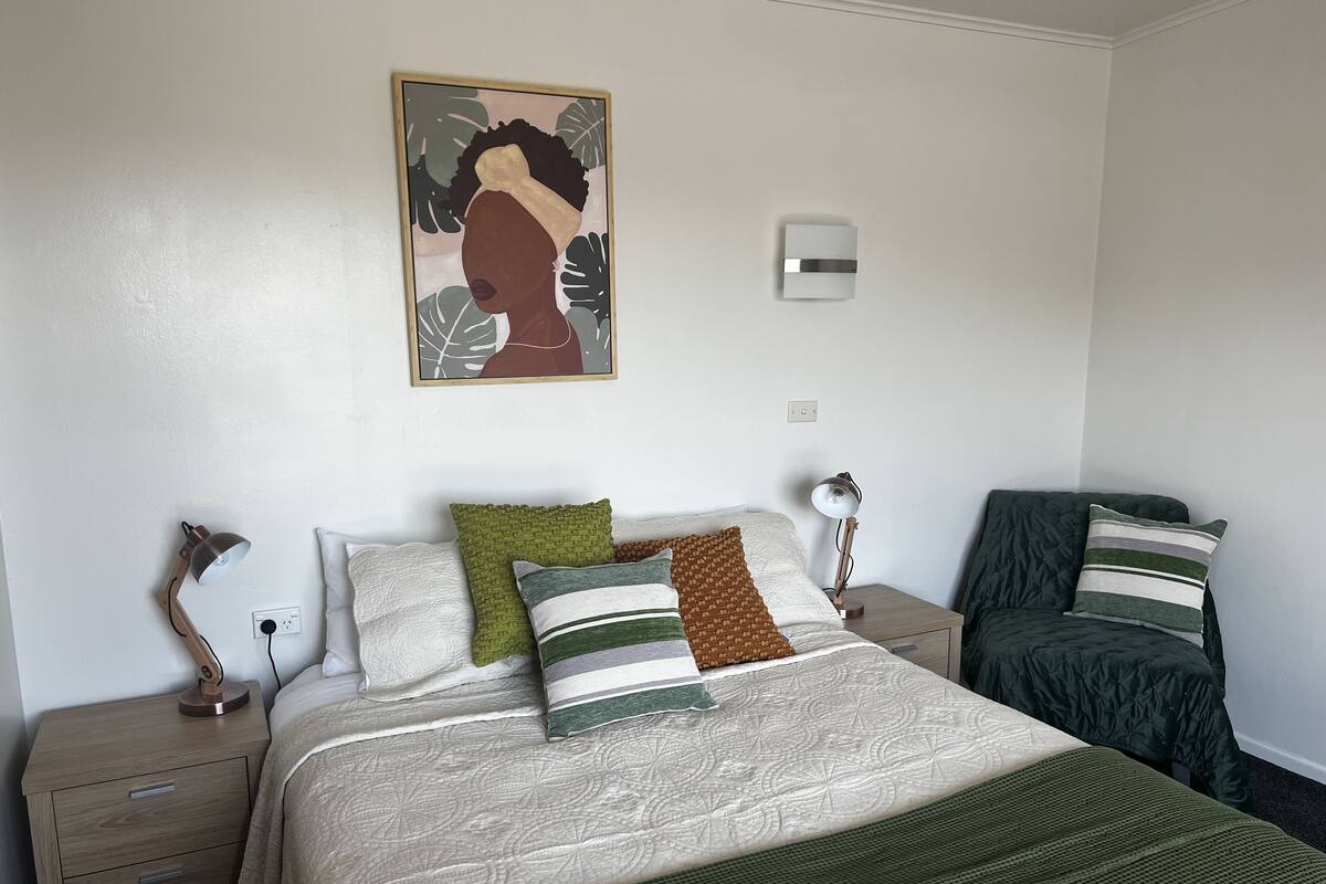 Comfort Studio Suite | Premium bedding, soundproofing, individually decorated
