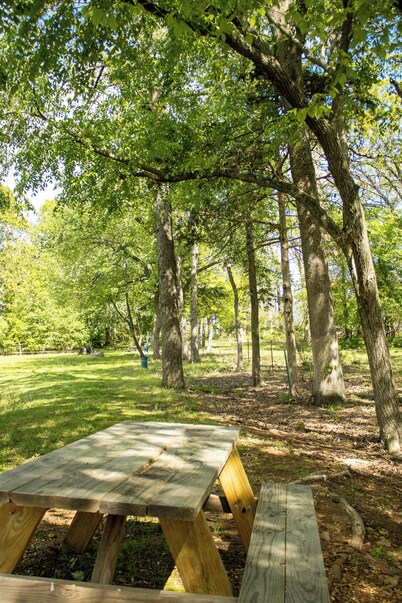 NEWLY renovated cottage located right off I-44 near Joplin, MO