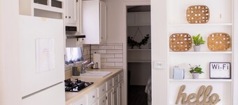 Clyde's Cabin + Hot Tub