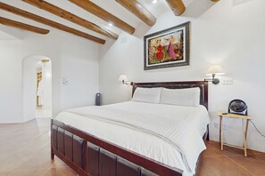 3 bedrooms, Internet, bed sheets