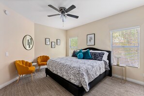 3 عدّة غرف نوم ومكواة/لوح كي وواي فاي مجانًا وملاءات أسرّة