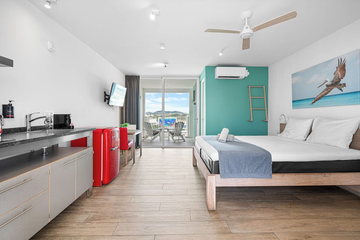 Standard Studio, Accessible | In-room safe, iron/ironing board, free cots/infant beds, free WiFi