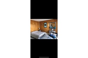 3 chambres, fer et planche à repasser, Wi-Fi, draps fournis