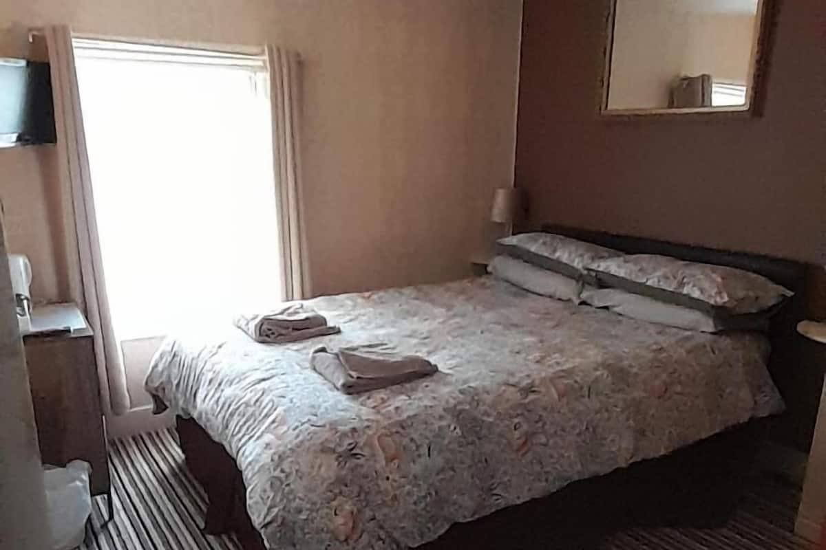 Standard-Doppelzimmer | Individuell dekoriert, individuell eingerichtet, kostenloses WLAN