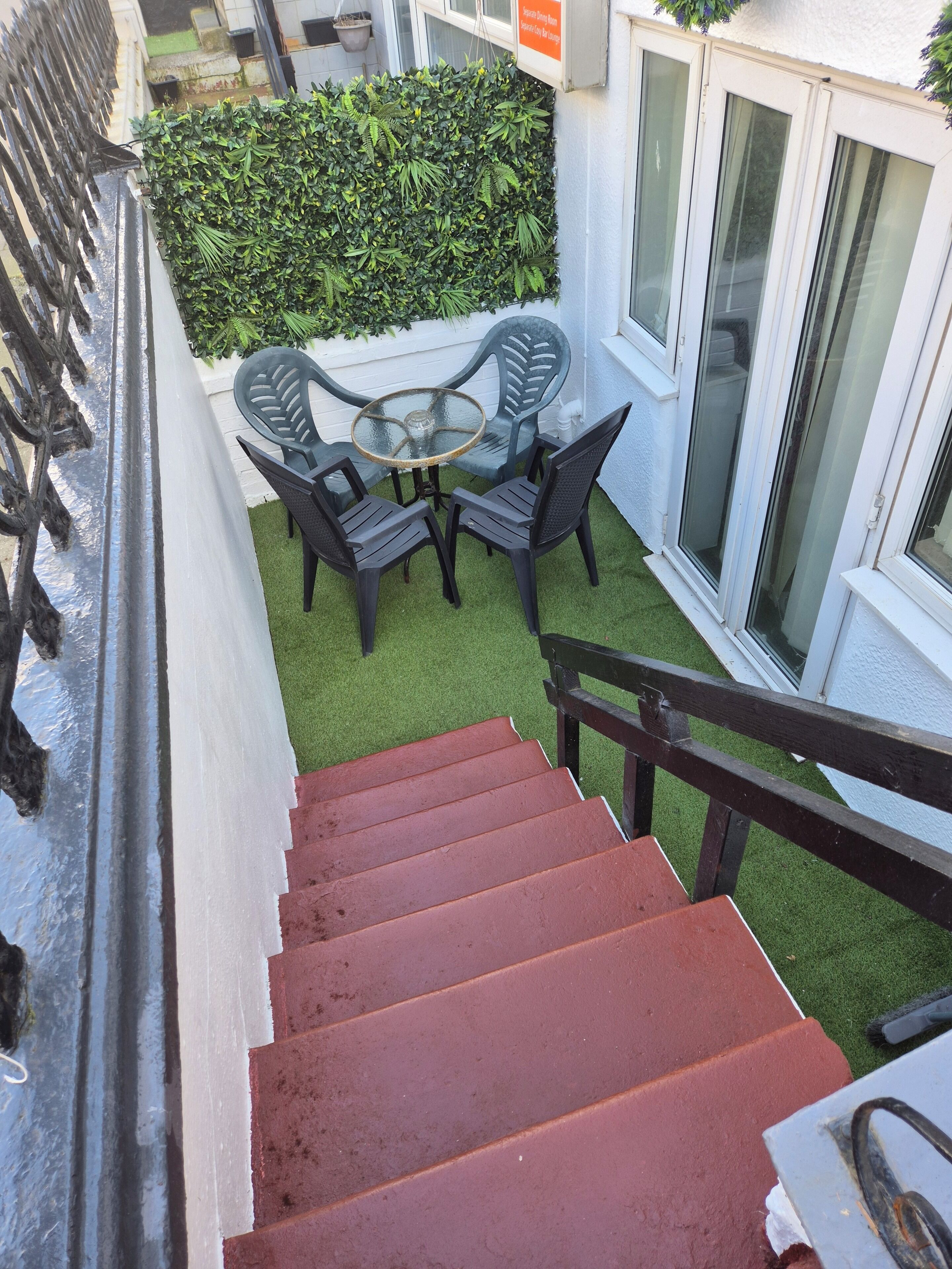 Fachada da propriedade