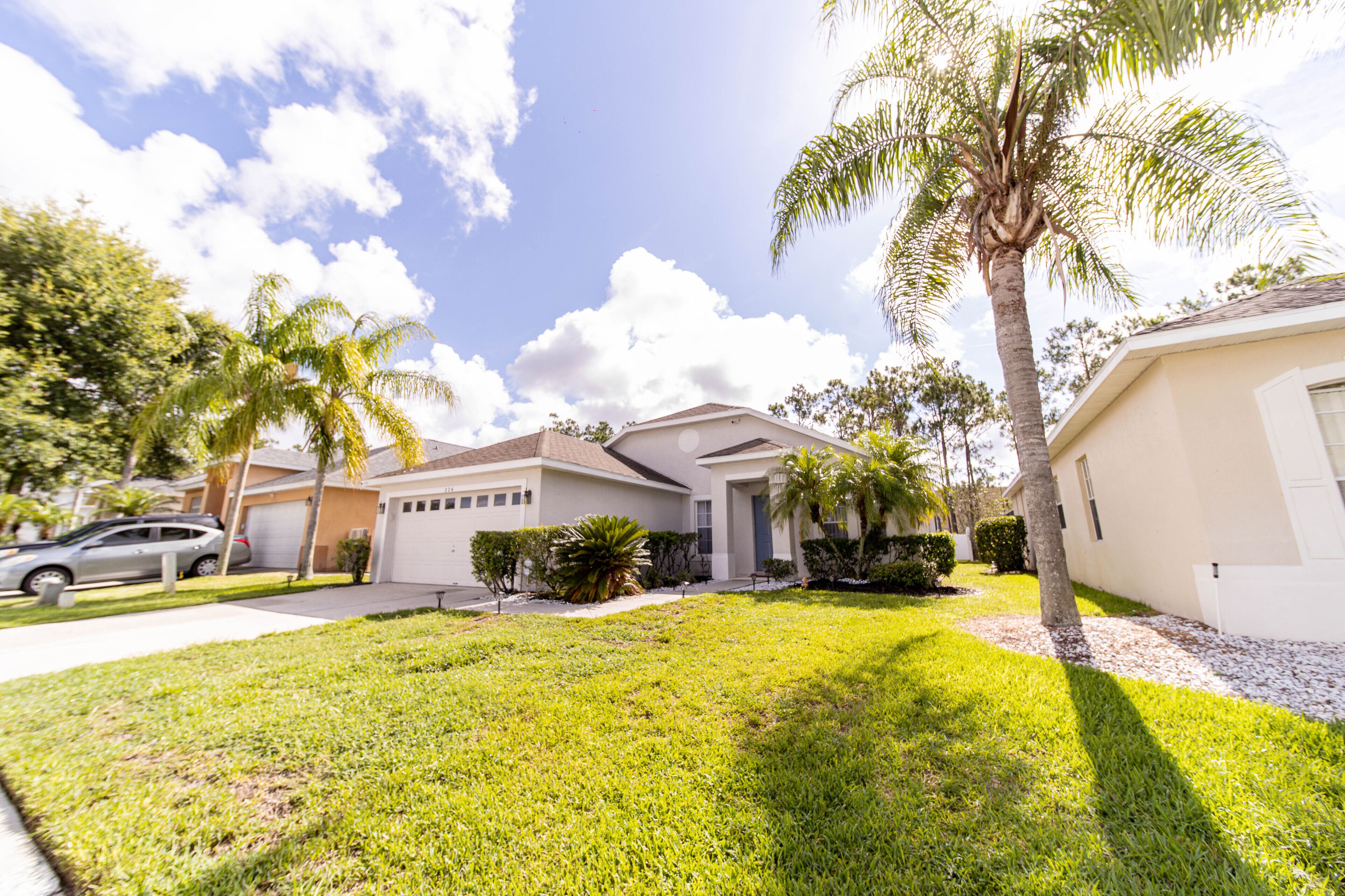 wonderful thematic house close to the Disney!