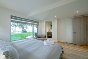 3 dormitoris, planxa i posts de planxar, wifi gratuïta i roba de llit 