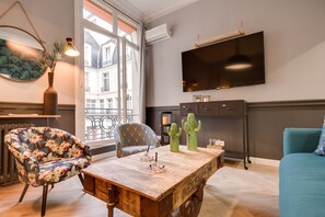 Deluxe-Apartment, mit Bad | Lounge