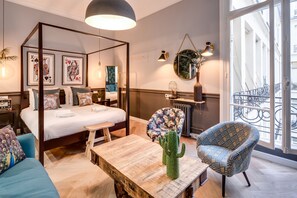 1 bedroom - The Royal Elysée Suite (Paris)