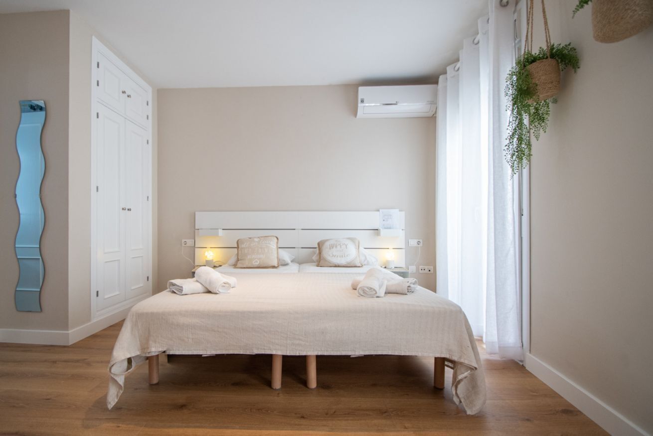 1 chambre, fer et planche à repasser, Wi-Fi, literie fournie