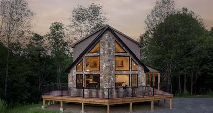 Encore Escape | Walk To The Lifts @ Mt. Snow!