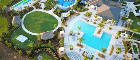 Piscine extérieure