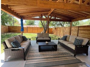 Terrace/patio - The Retreat at Rigsby-All new 3bdrm/2.5 bath (San Antonio)