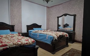 3 quartos, ferros/tábuas de passar roupa, Wi-Fi de cortesia