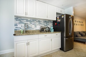 Interior - ��🌅 Madeira Bay Resort #200 – Spacious Marina-View Retreat for Families & Groups (Madeira Beach)