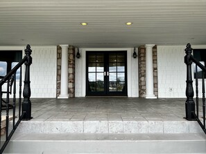 Exterior detail - Pine Hill Estate- 3 Homes | Hot Tub + Boat Dock (Hot Springs)