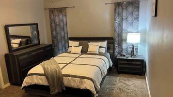 2 chambres, fer et planche Ă repasser, Wi-Fi, draps fournis