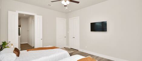 3 bedrooms, WiFi