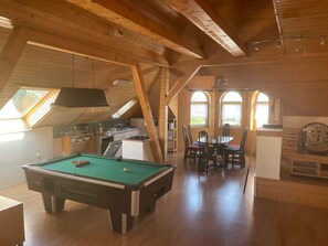 Game room - Holiday apartment with Pool and Internet (Siófok)