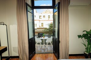 Habitación Deluxe doble | Sábanas de algodón egipcio y ropa de cama de alta calidad