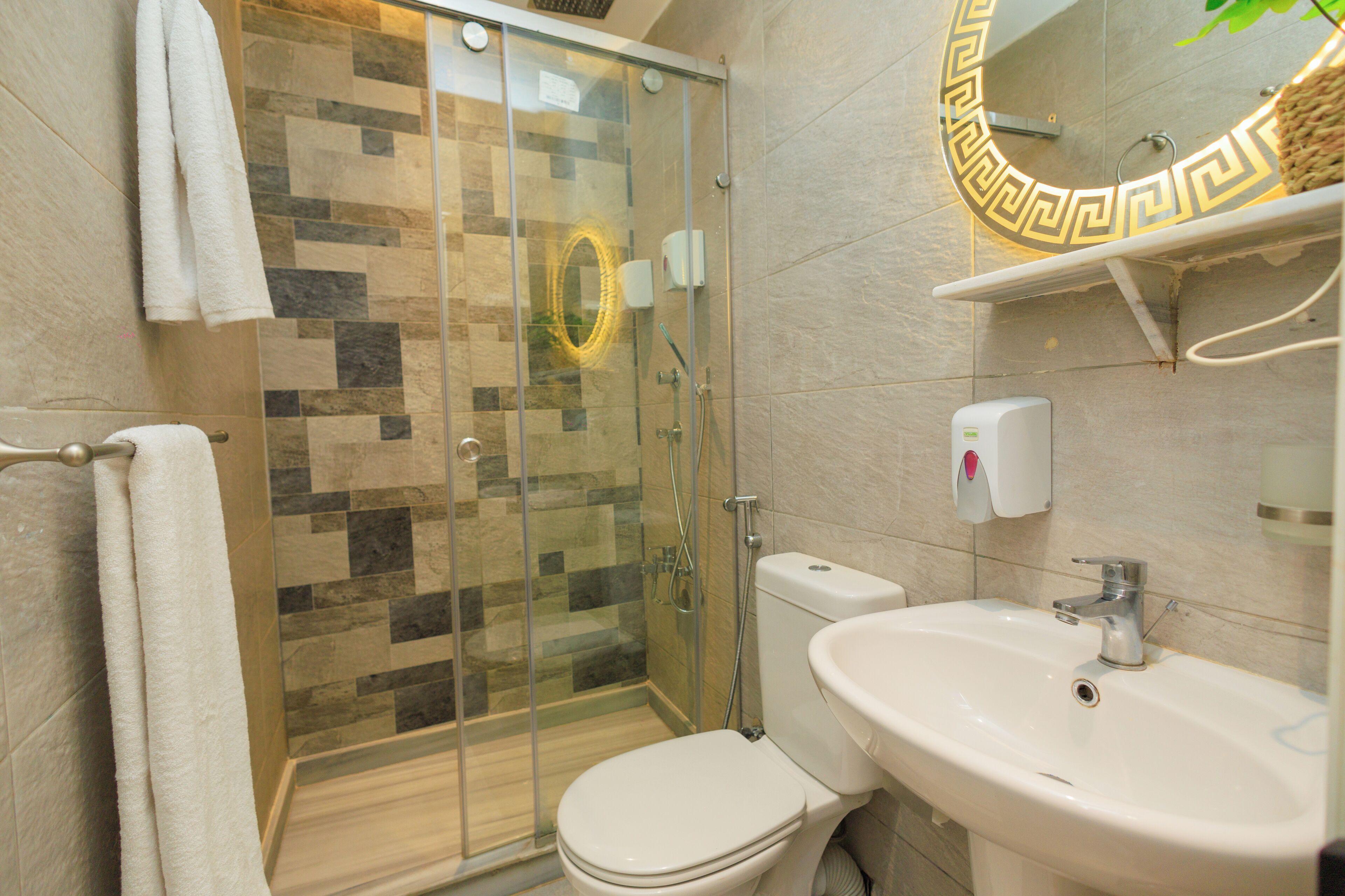 Photo - The Kmt collection Hotel