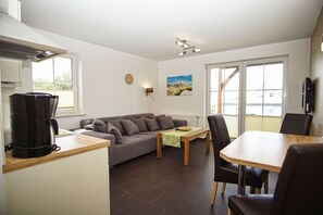 Fernseher, Stereoanlage