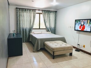 6 habitaciones y wifi