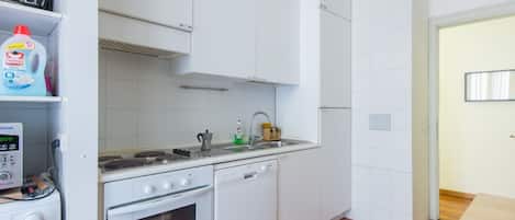 Frigorifero, forno, lavastoviglie, macchina per tè/caffè