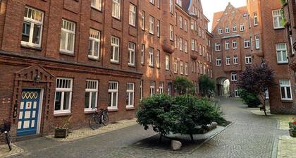 fewo1846 - Möwensicht / elegantes Apartment für 3 Pers. im 4. OG mit Hafenblick