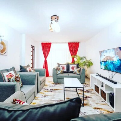 Refreshing Spacious Villa -20 minutes to Tsavo park