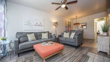 TV connectée, cheminée