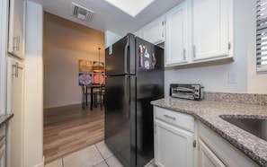 Fridge, microwave, oven, stovetop - Condo in the heart of the Catalina Foothills (Tucson)