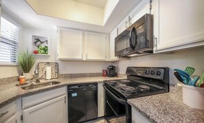 Fridge, microwave, oven, stovetop - Condo in the heart of the Catalina Foothills (Tucson)