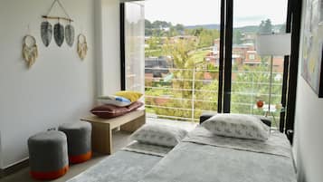 2 Schlafzimmer, Schreibtisch, Bügeleisen/Bügelbrett, kostenloses WLAN