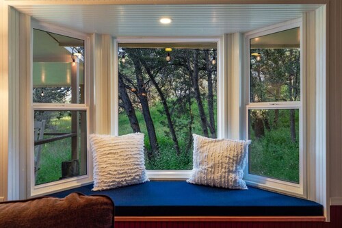 Lyle Canyon / Solitude / Sleeps 8 / Country Quiet