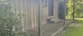 Pond Breeze Cabin
